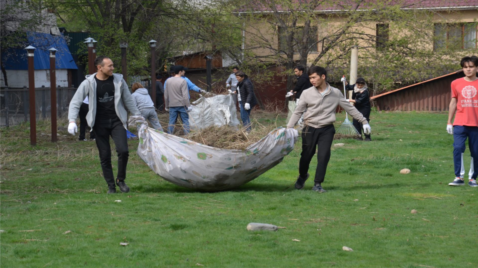 Общегородской субботник